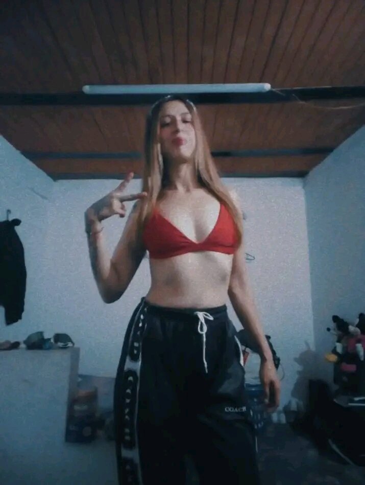 Caperuza08