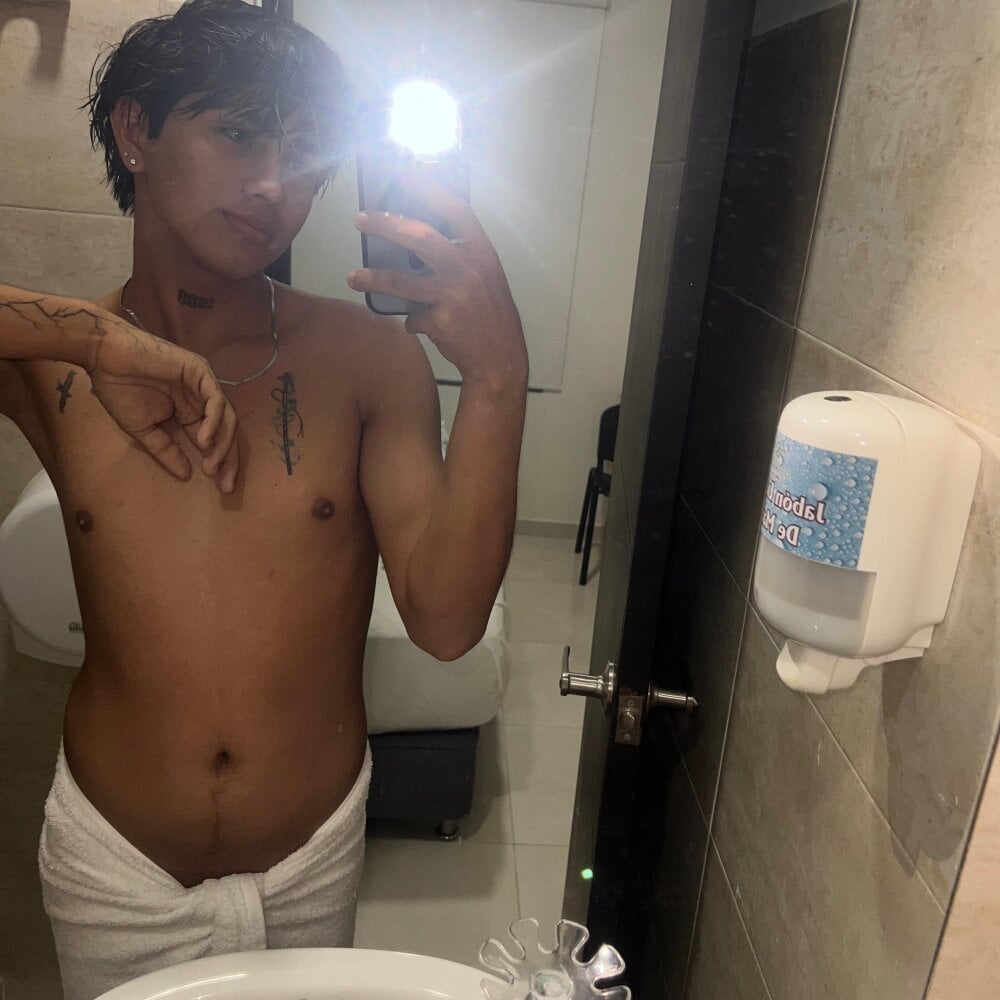arion_sherwind from stripchat