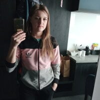 Cathie_Maud's Offline Chat Room