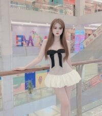 Miu_Xinh Adlı Modelin Canlı XXX Sohbeti