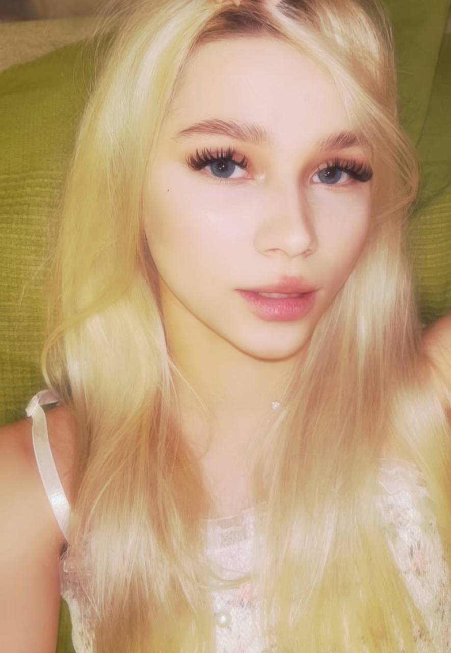 Adelina_Blonde