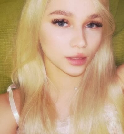 Adelina_Blonde