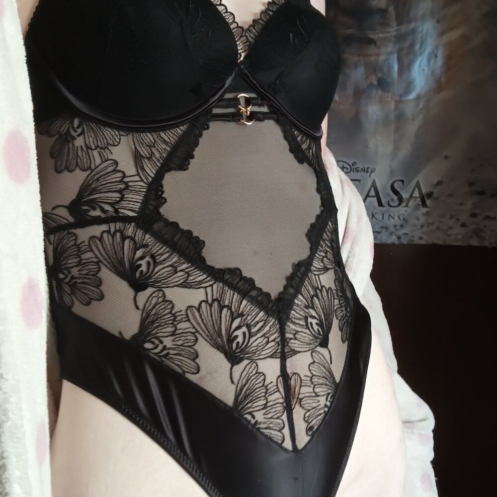 webcam-sexe.net niudla livesex profile in white-hair cams