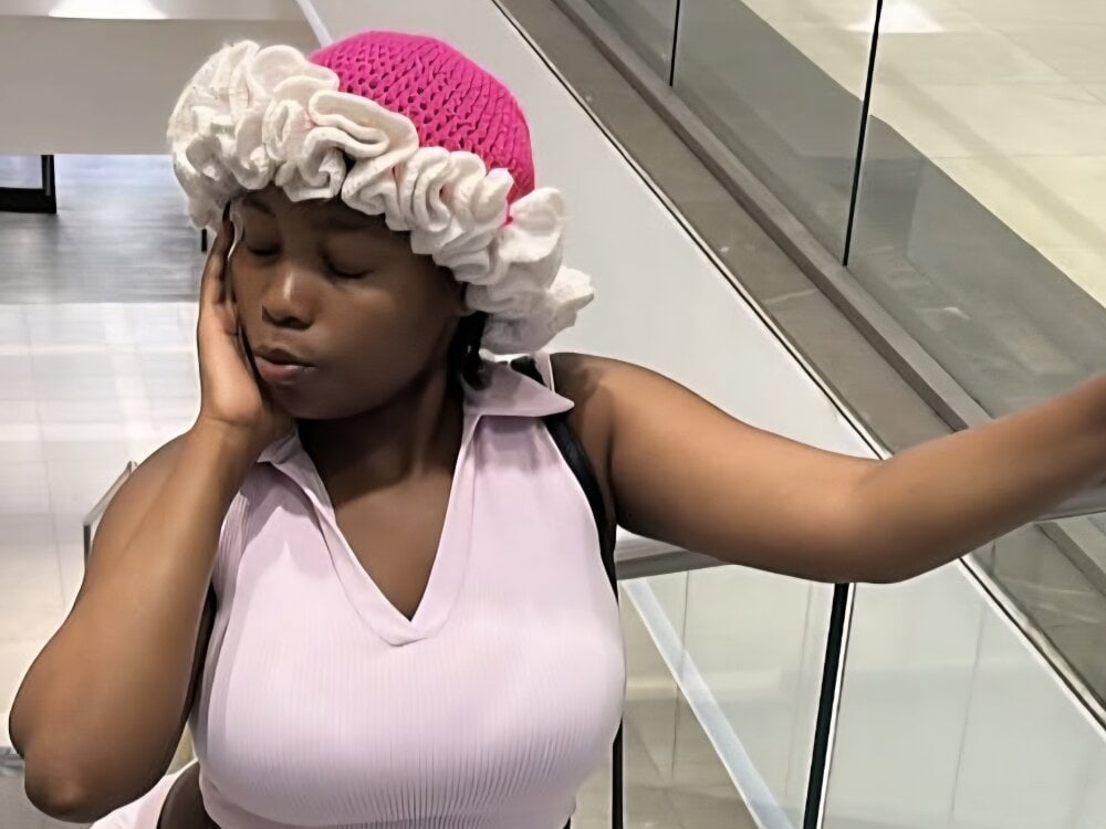 iluvcams.com busty_maryon livesex profile in granny cams