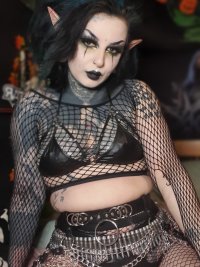ladybathoryxx's Offline XXX Chat