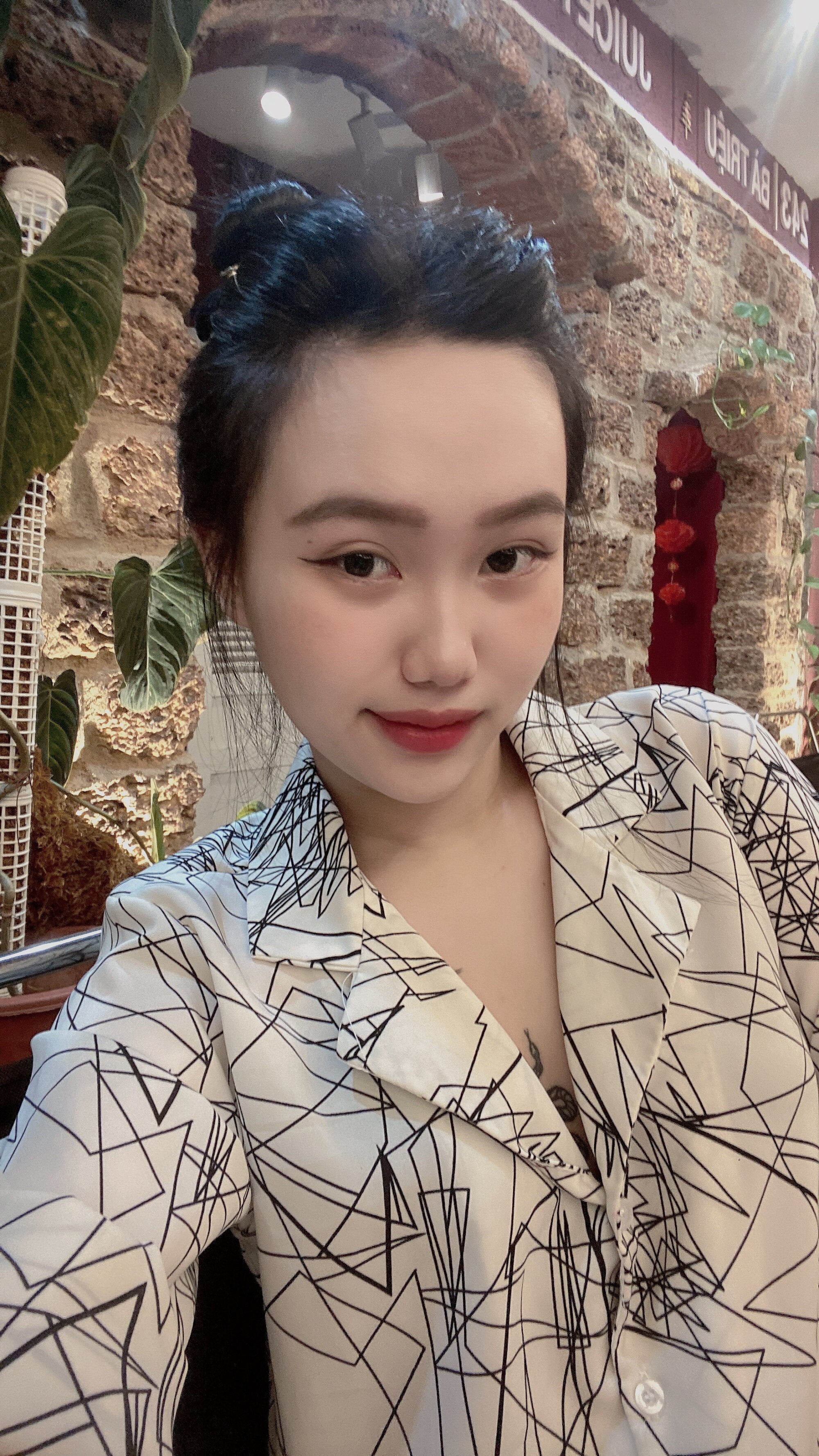 Larissa_86 live webcam