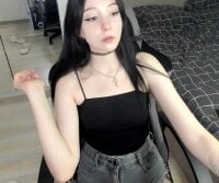 LisaBunnyy live XXX chat