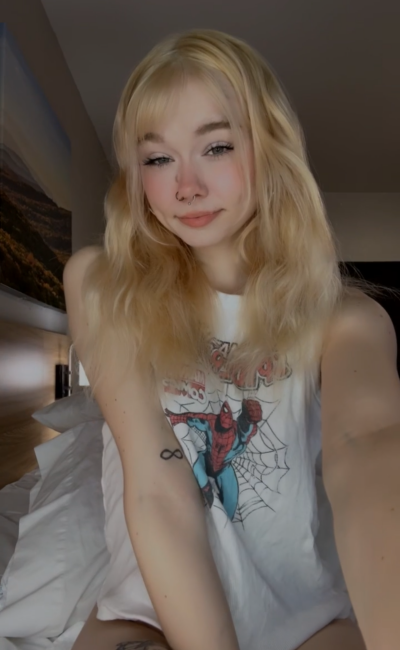 JuliaRaeOfficial - hd