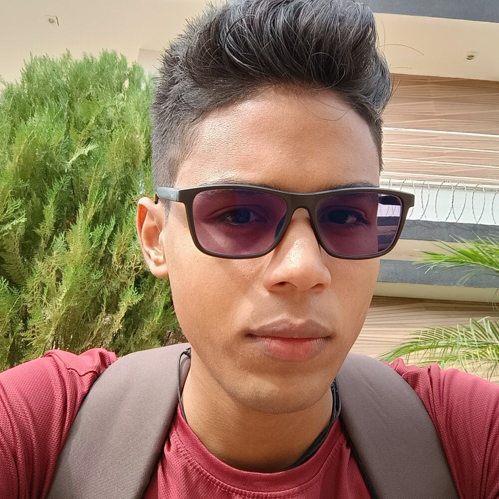 hornytiger744