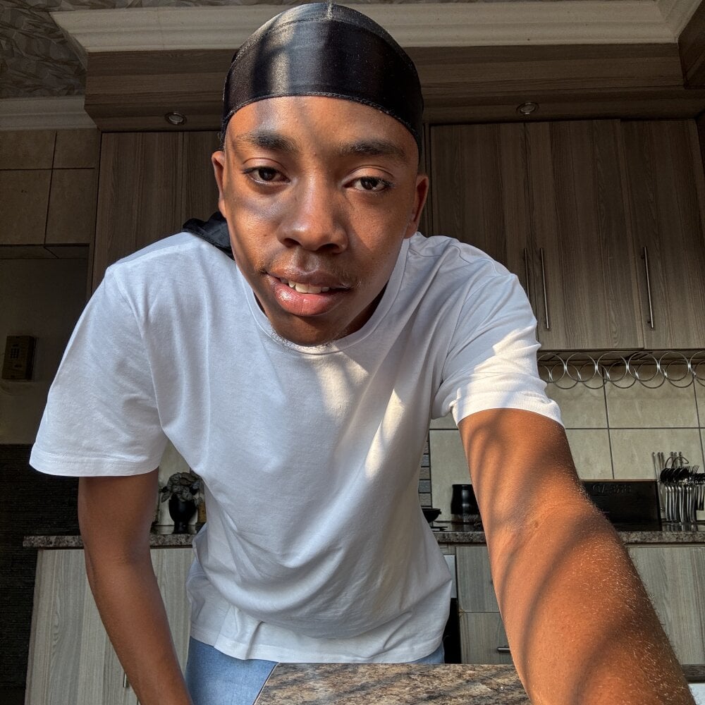 xxxversacejay profile