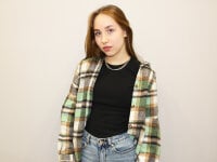 Maddy_Brook's Offline Chat Room