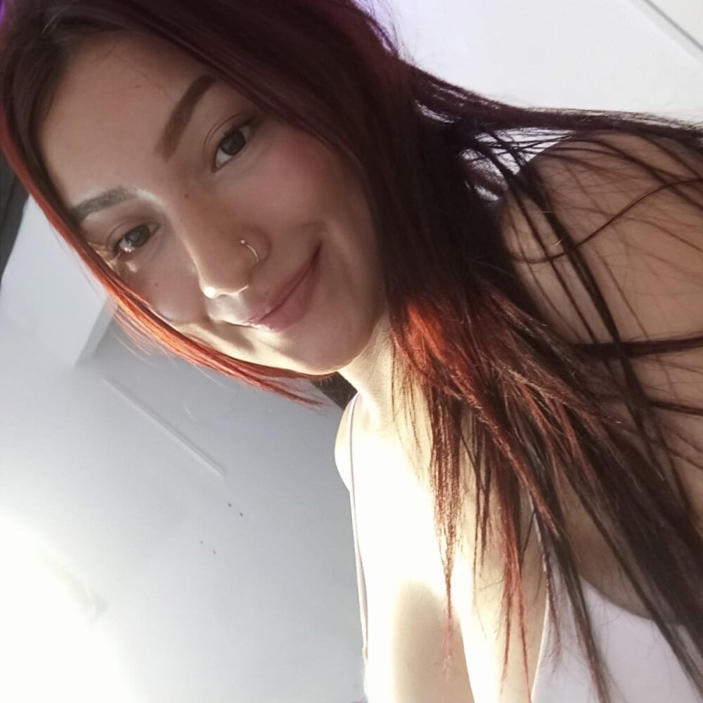 rachel_paris12 profile
