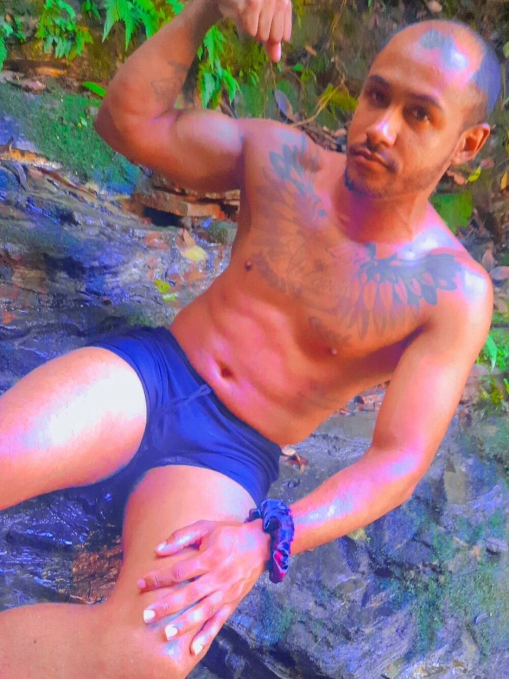 pornos.live lukaas-69 livesex profile in your-phone-or-pc cams