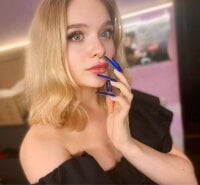 BunnyBooby's Live XXX Chat