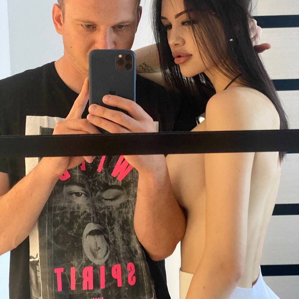 Jady_Malibu Cam Model: Free Live Sex Show & Chat | Stripchat