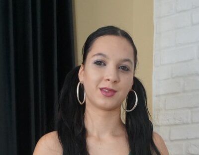 melody_blu from stripchat