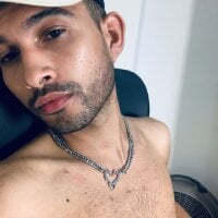 _miguel0's webcam live show