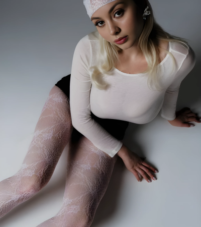 AnitaPage - blondes young