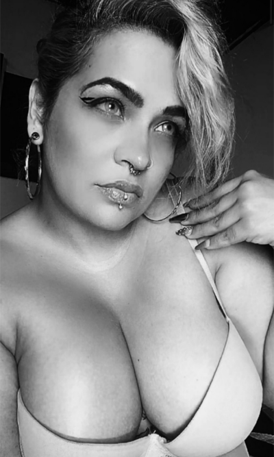 Natasha_rodriguez1_ Female Smallaudience Live Cam Chat