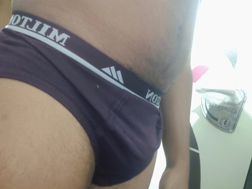 Im_u_r_slave Chat XXX Ngoại tuyến