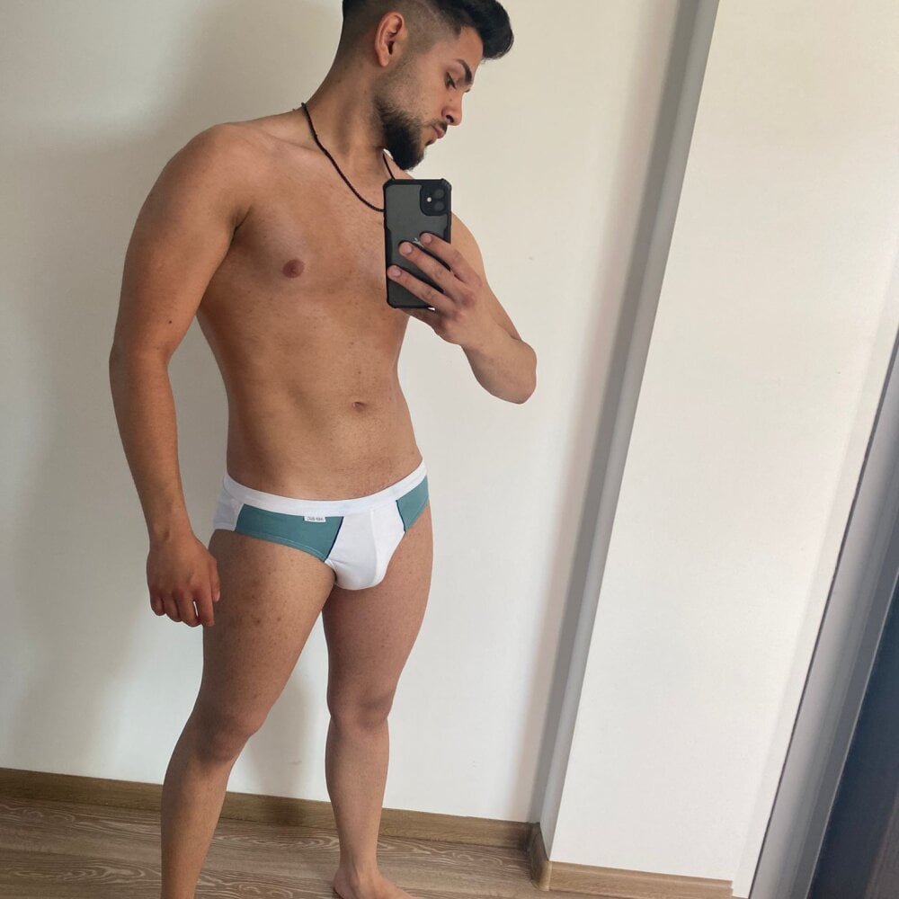 Demir3108