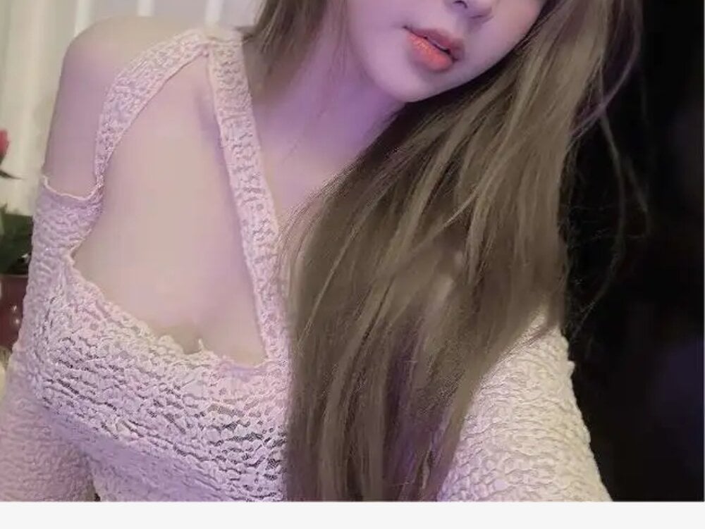 free6cams.com cuacii livesex profile in on-your-lap-daddy cams