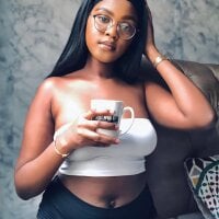MelaninDeluxee's webcam live show