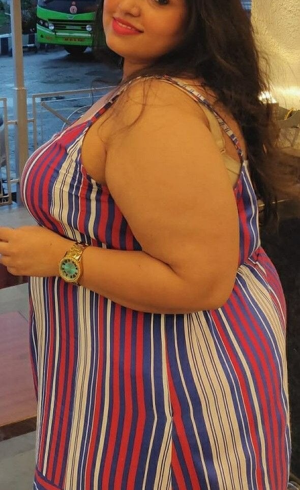 stripchat nishu_girl2 webcam profile pic via watchgirlcam.com