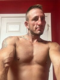 Alltheway2321's webcam live show