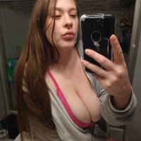 anabanana333's Offline XXX Chat