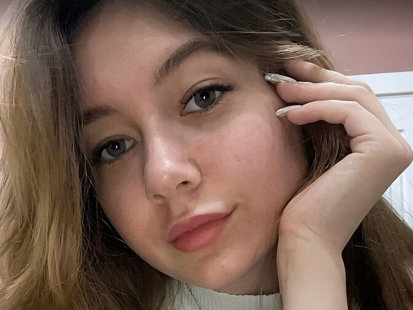 JulieDawson 📦 free naked cam