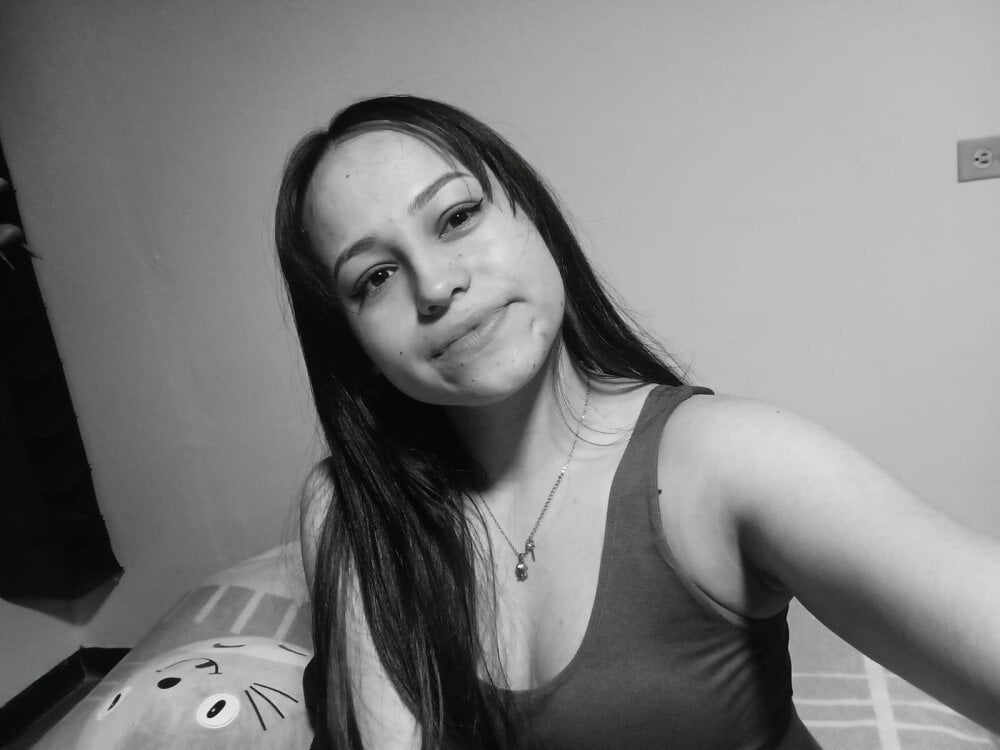 Eymmy_24 profile