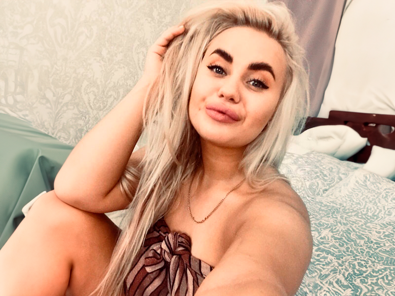 AlexaXVibess