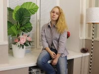 NicoleChamomile offline chatrum