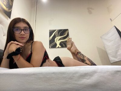 live sex cam porn MAVIE IVANOVA