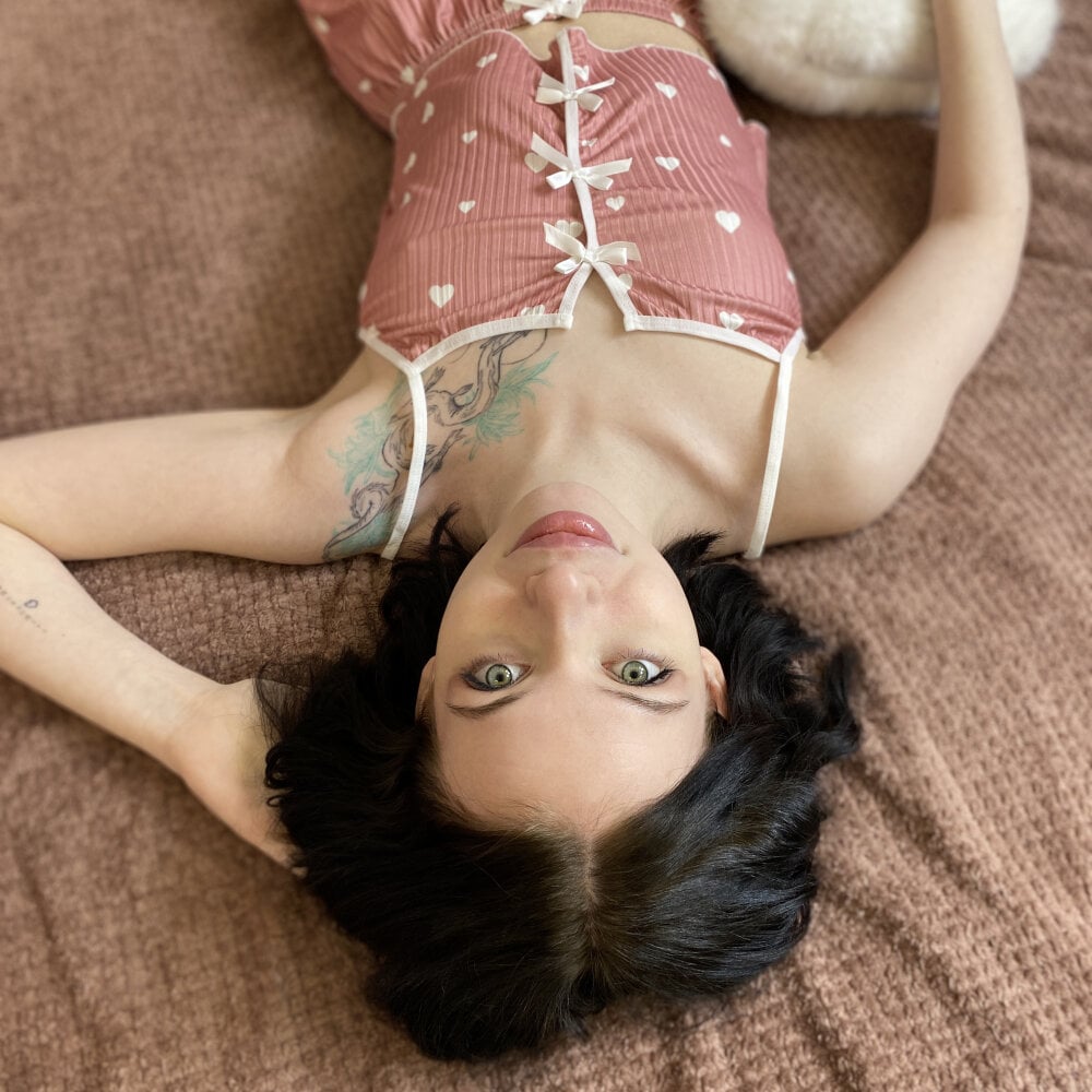 Sakura_Eva's Offline XXX Chat