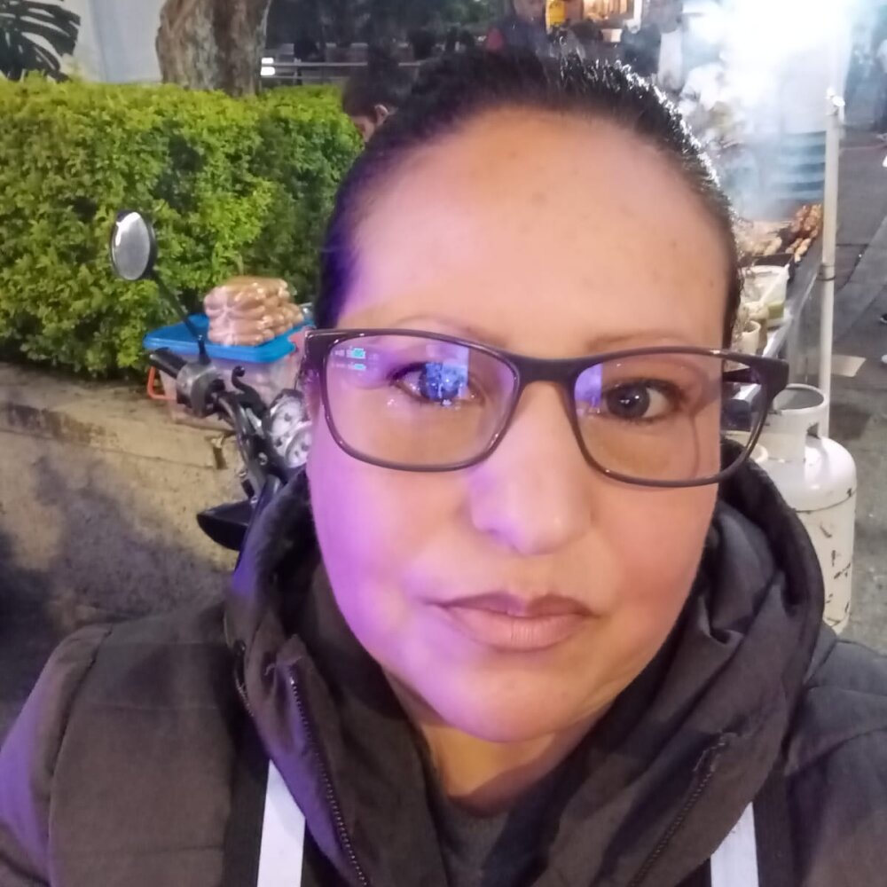 Zafiro_0503 Free Live Webcam Show & XXX Chat | xHamsterLive