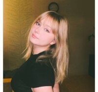 sweetie_blossom's webcam live show