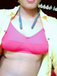 Sweety_Aarushi66's Live Sex Cam Show