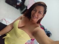 diva_canela's webcam live show