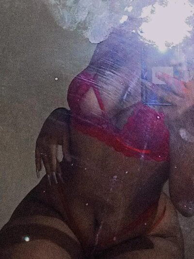 grande_ribecaaa from stripchat