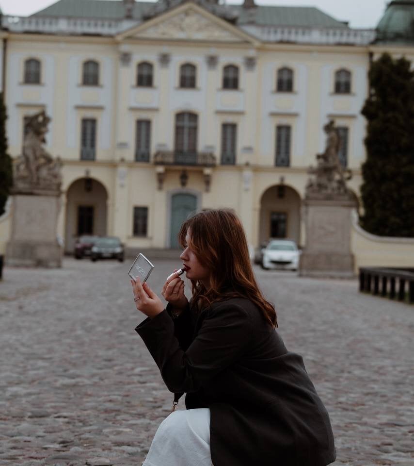 SelinaHope18 profile
