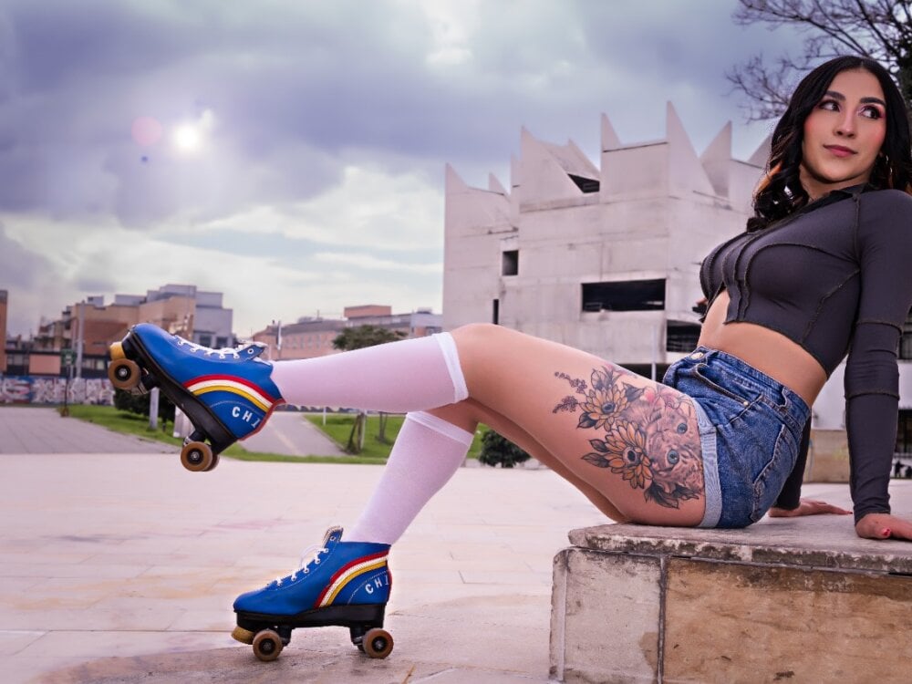 AnyaJay profile
