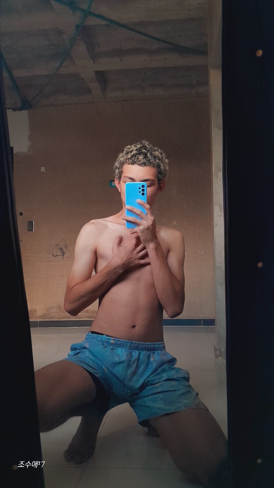 Maxxi_hot18