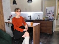 AnnieHillf offline chatrum