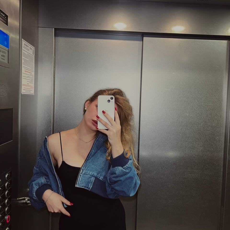 lorivess webcam livesex profile in nails cams