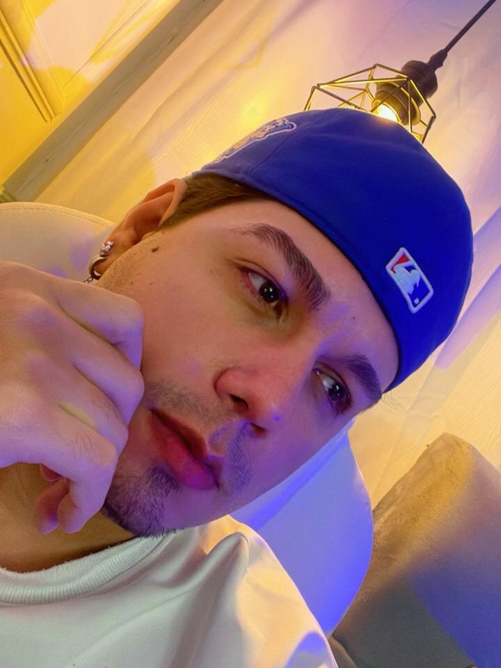 Offline XXX chat modela BossBobX