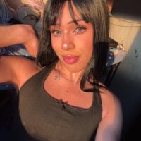 DollCamila's webcam live show