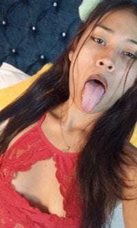 sofimiller02's webcam live show