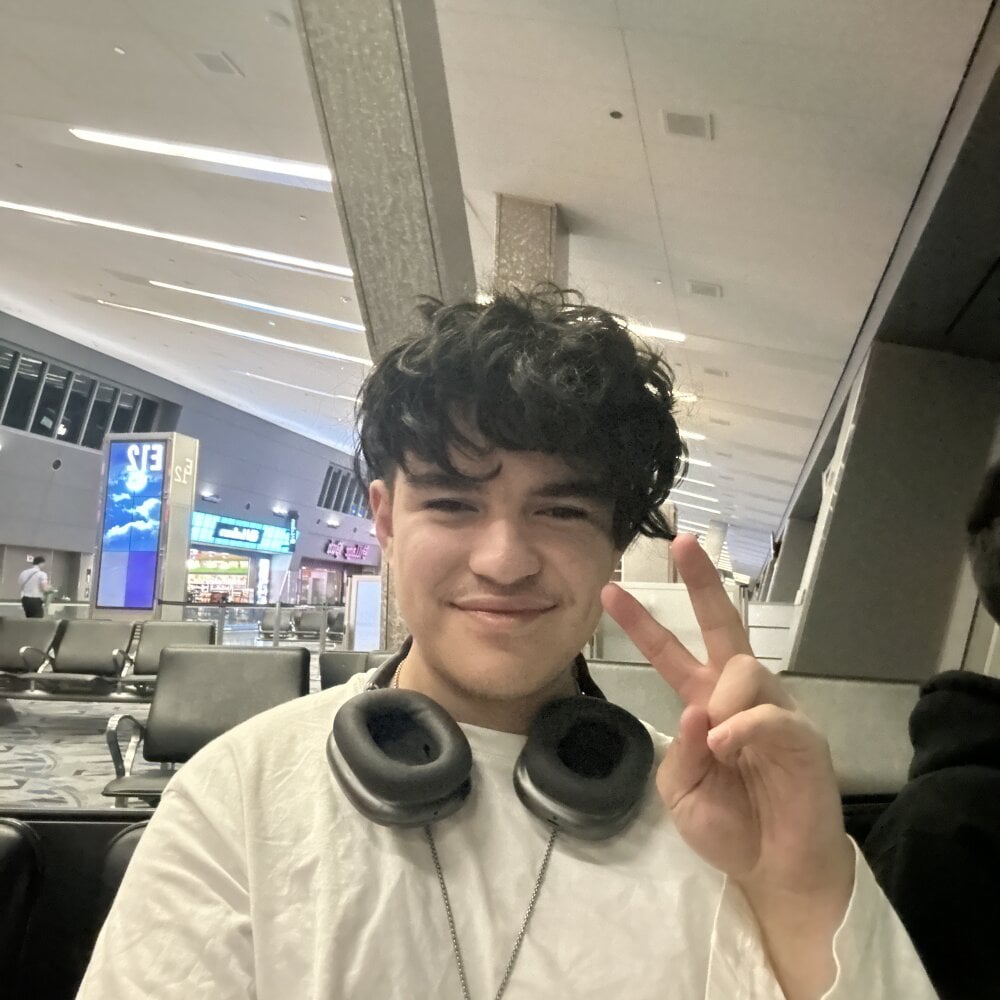 rickyx0x0 profile